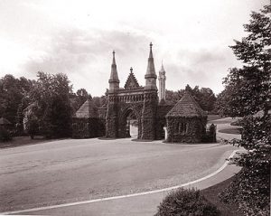 Scholars Tour - Introduction - The Front Gate